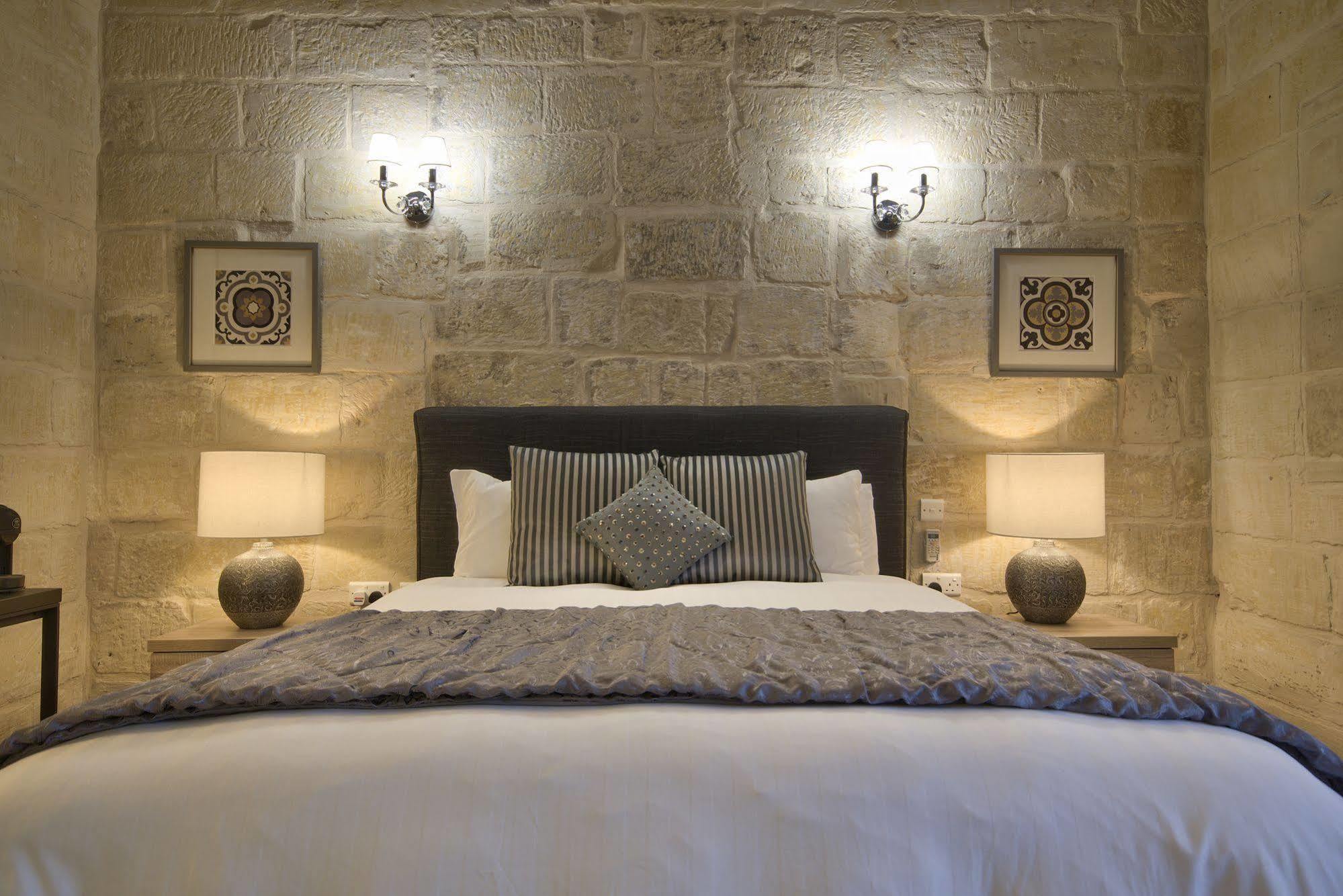 Julesy'S Bnb Cospicua Eksteriør bilde