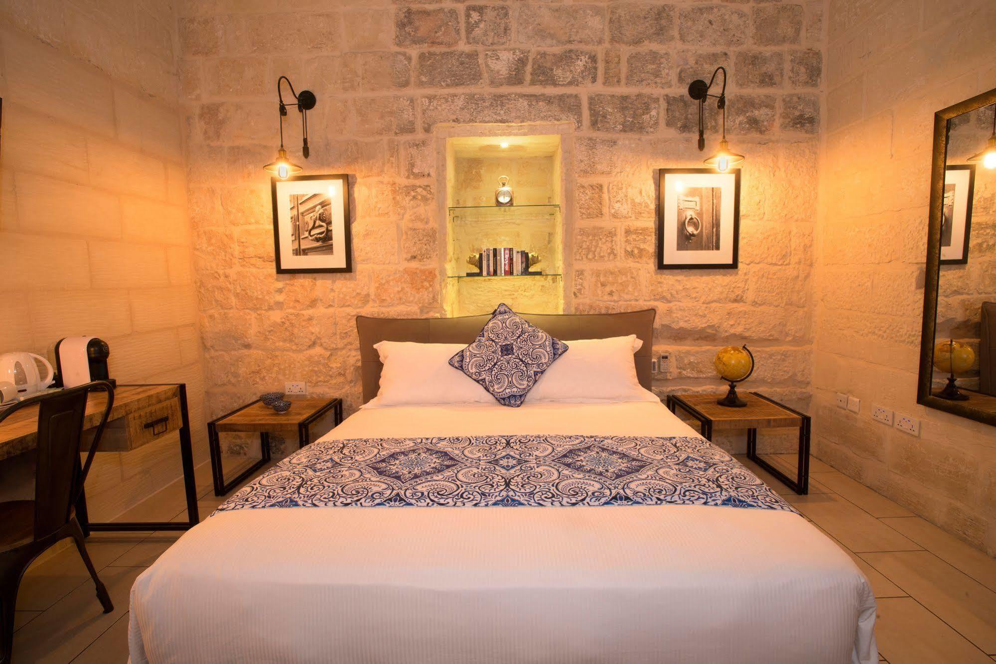 Julesy'S Bnb Cospicua Eksteriør bilde