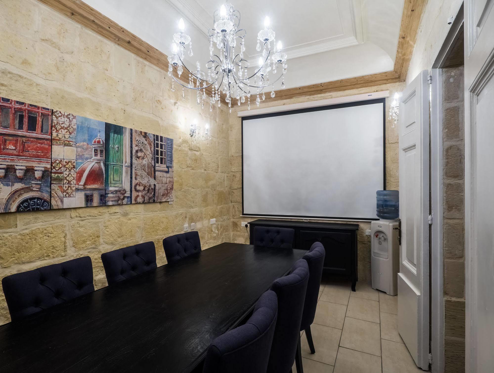 Julesy'S Bnb Cospicua Eksteriør bilde